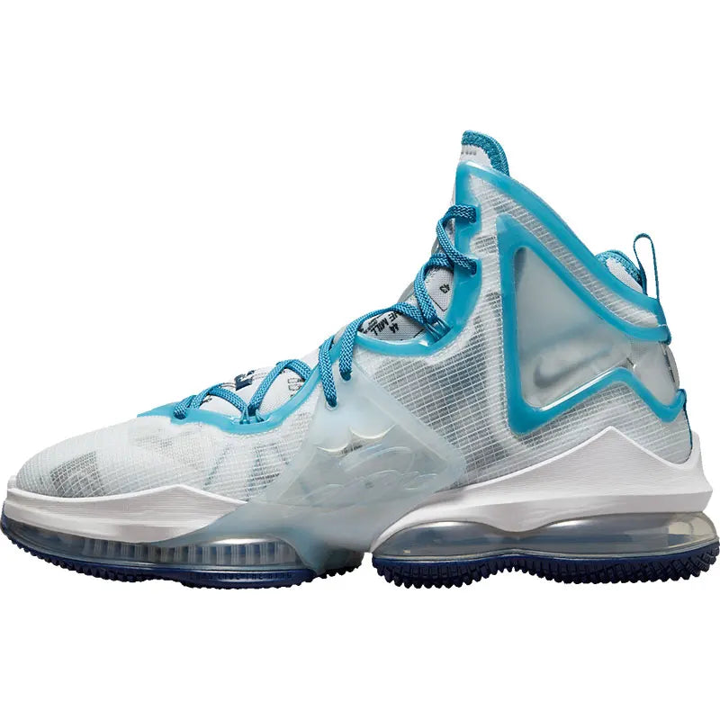 Nike LeBron XVIII